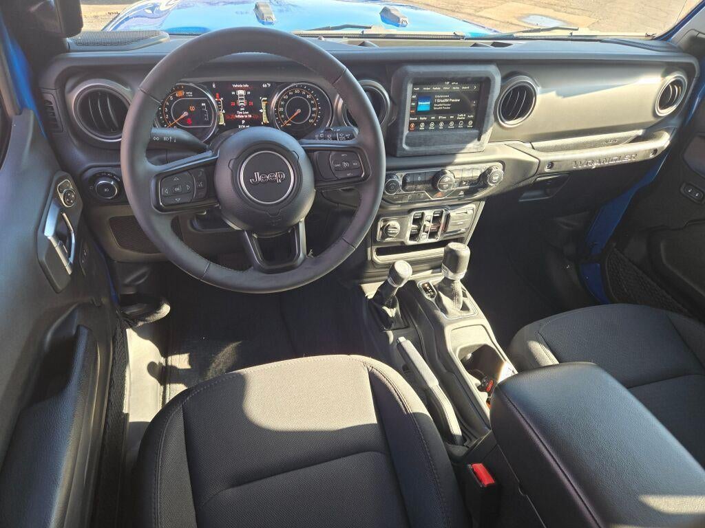 2023 Jeep Wrangler 4-Door Sport S 4x4