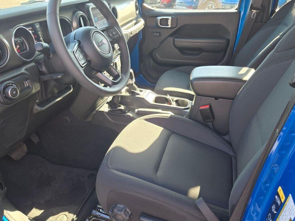 2023 Jeep Wrangler 4-Door Sport S 4x4