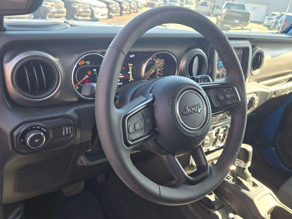 2023 Jeep Wrangler 4-Door Sport S 4x4