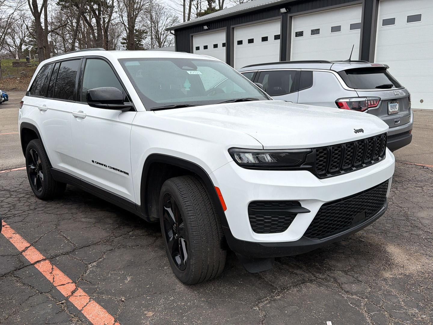 2023 Jeep Grand Cherokee Altitude X 4x4