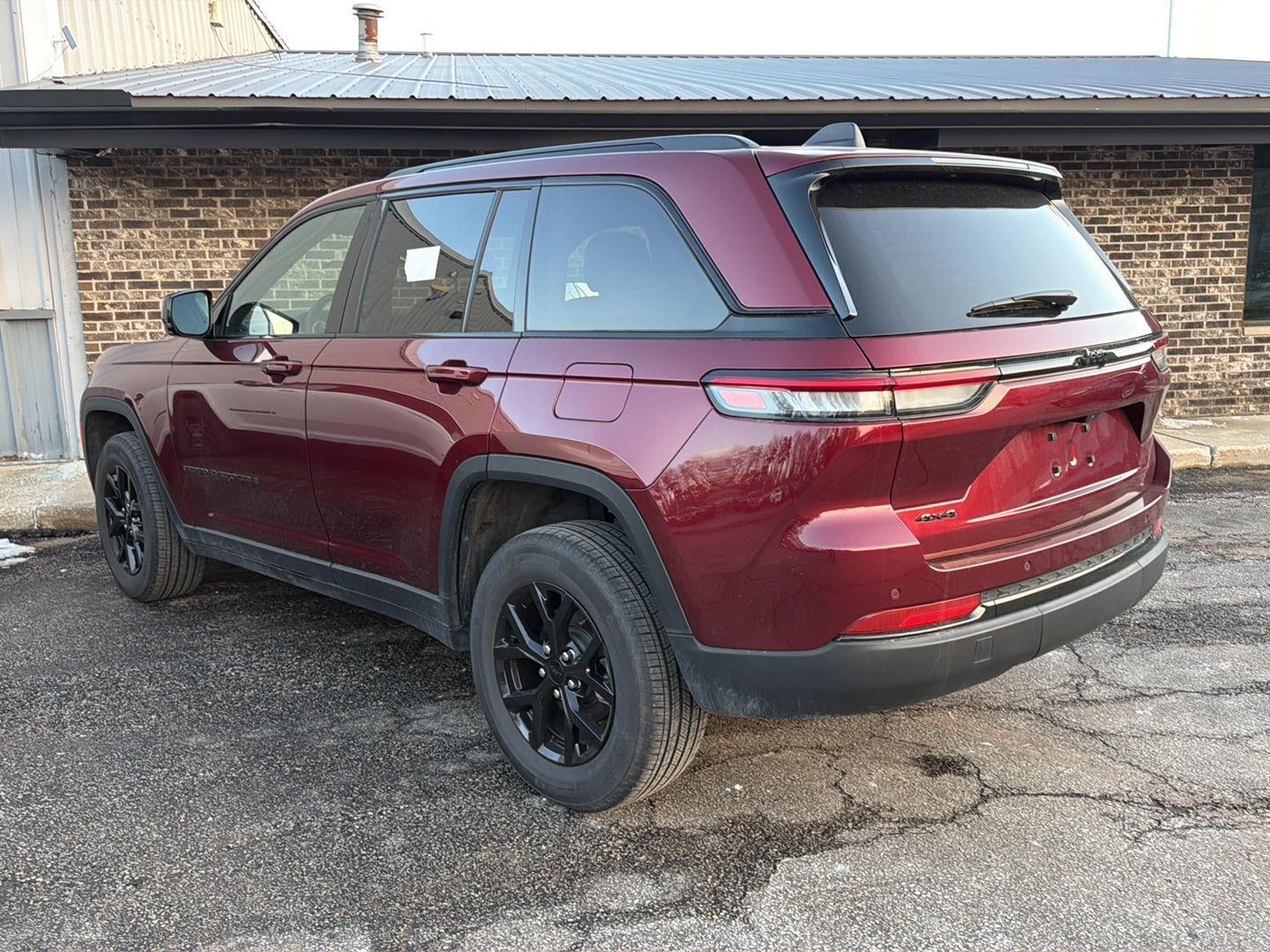 2024 Jeep Grand Cherokee Altitude