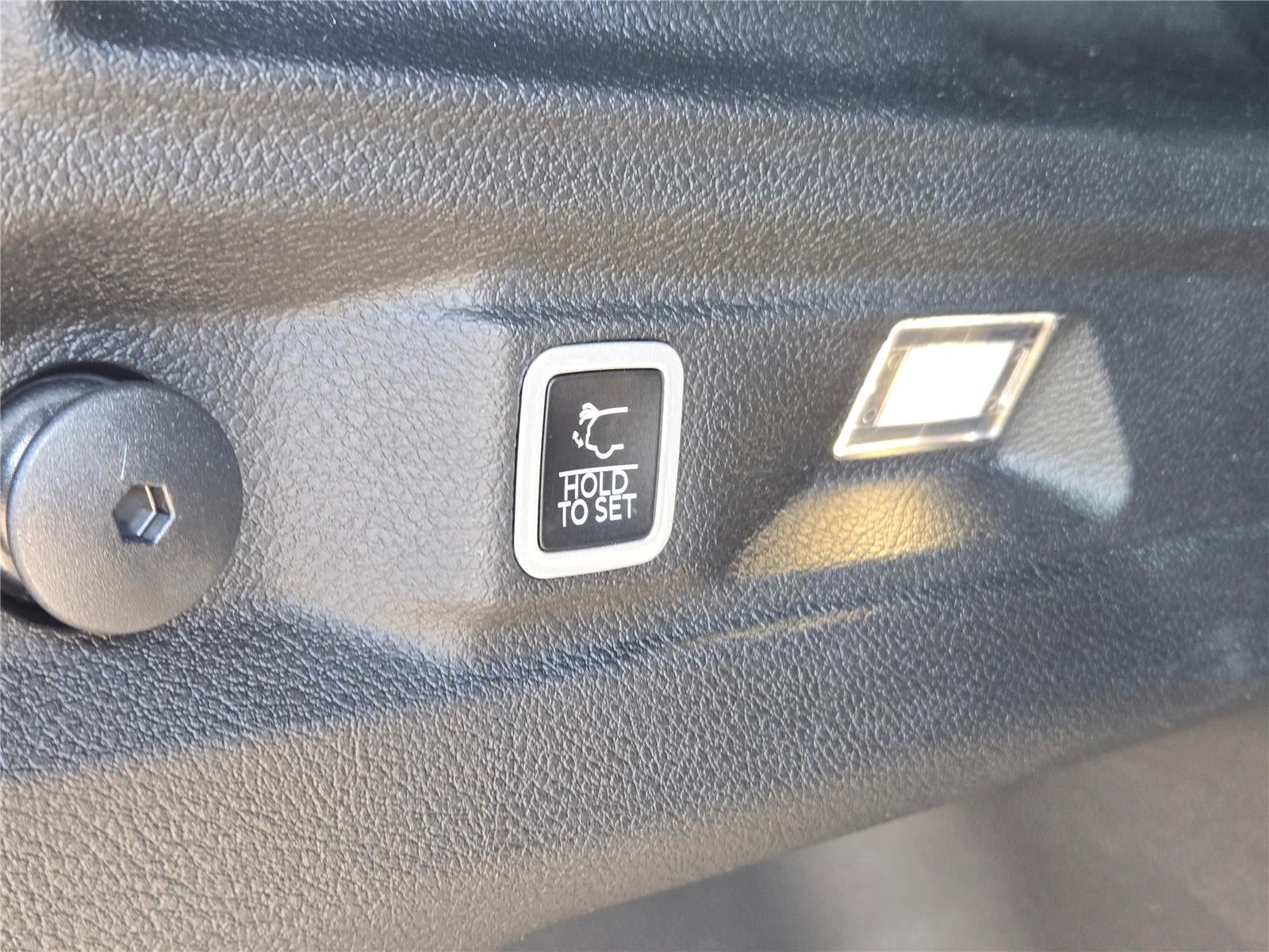 2024 Jeep Grand Cherokee L Altitude X 4x4