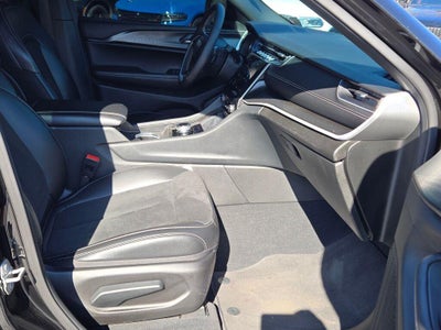 2024 Jeep Grand Cherokee L Altitude X 4x4