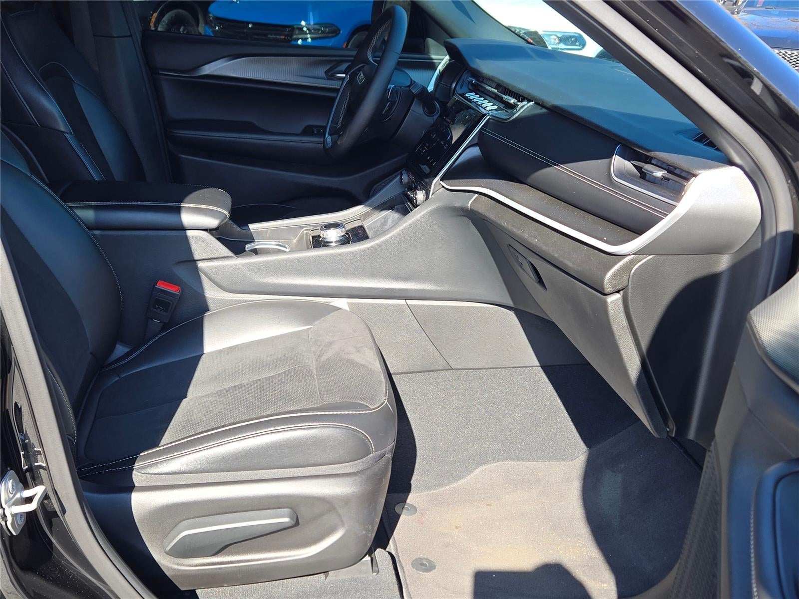 2024 Jeep Grand Cherokee L Altitude X 4x4