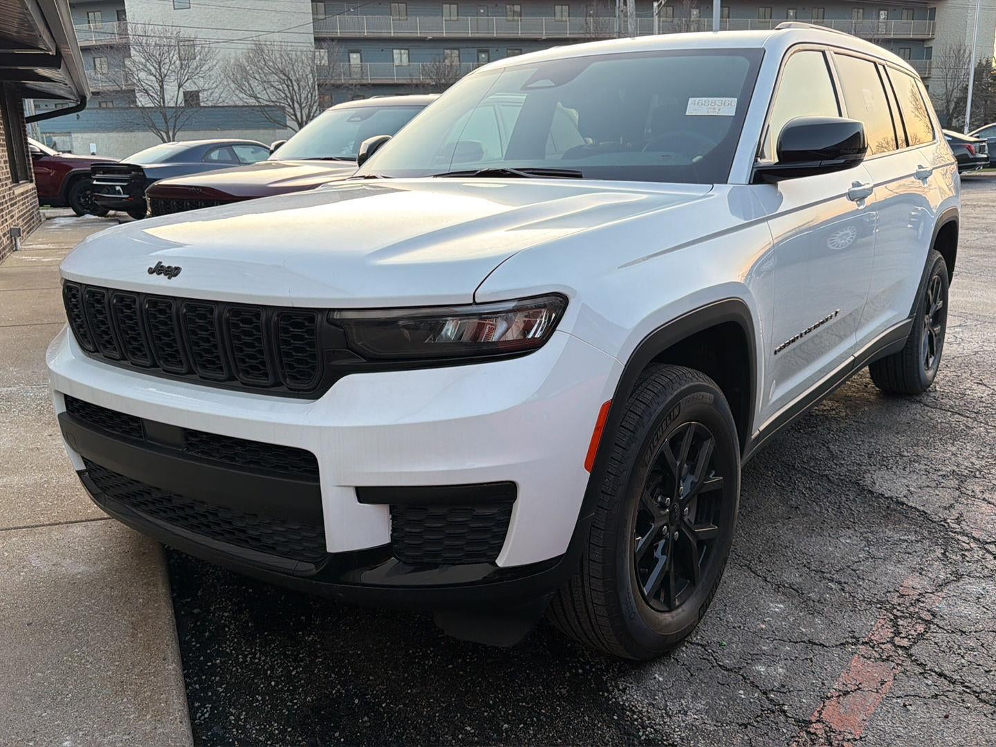 2024 Jeep Grand Cherokee L Altitude 4x4