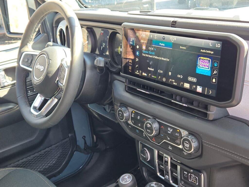 2025 Jeep Wrangler 4xe Sahara 4xe