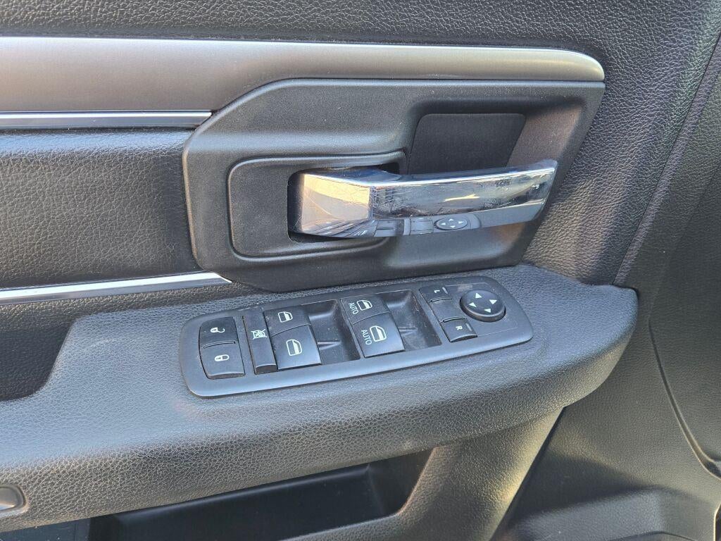 2021 RAM 1500 Classic Warlock Quad Cab 4x4 6'4' Box