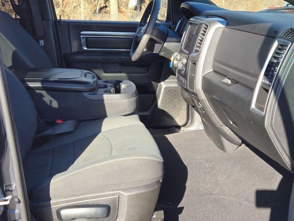 2021 RAM 1500 Classic Warlock Quad Cab 4x4 6'4' Box