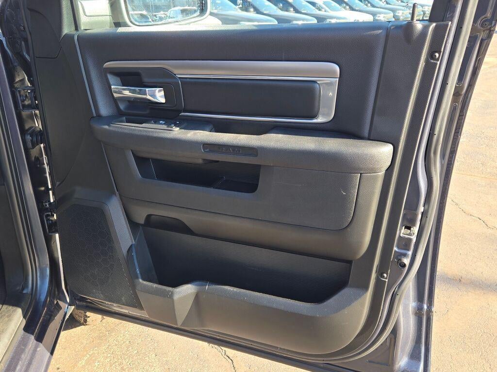 2021 RAM 1500 Classic Warlock Quad Cab 4x4 6'4' Box