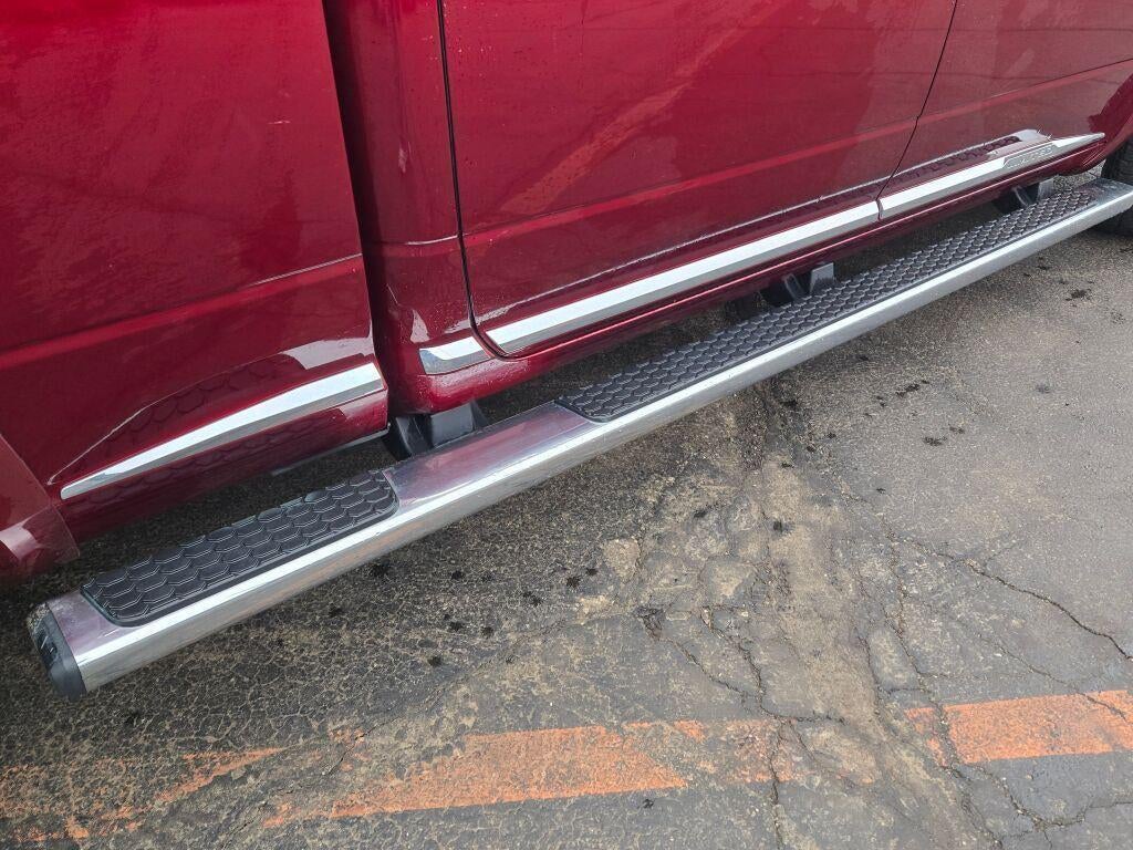 2018 RAM 1500 Limited Crew Cab 4x4 6'4' Box