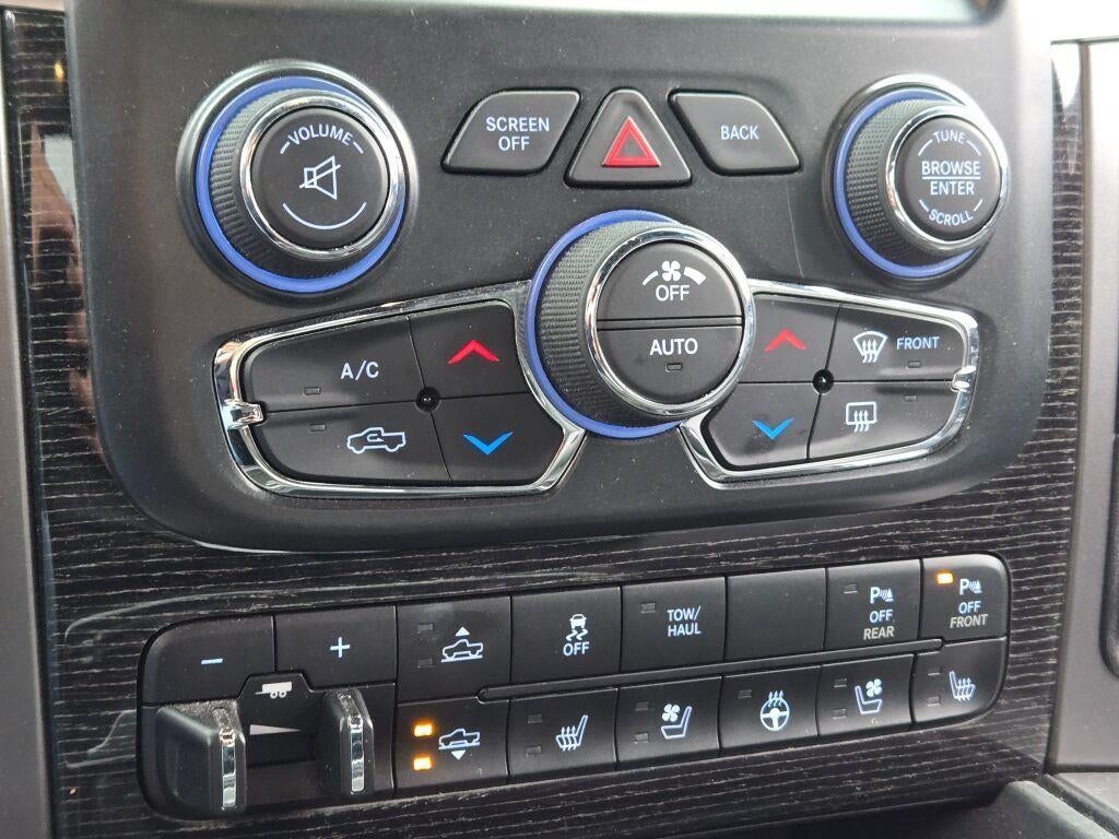 2018 RAM 1500 Limited Crew Cab 4x4 6'4' Box