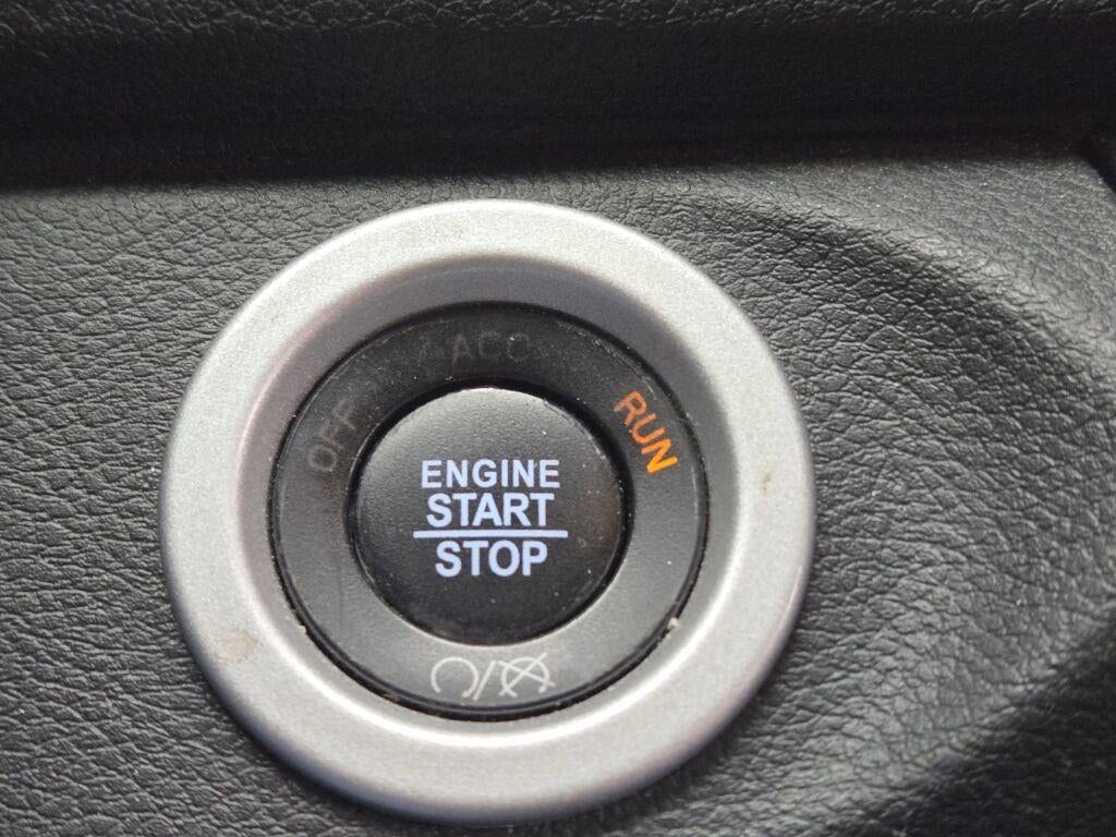 2018 RAM 1500 Limited Crew Cab 4x4 6'4' Box