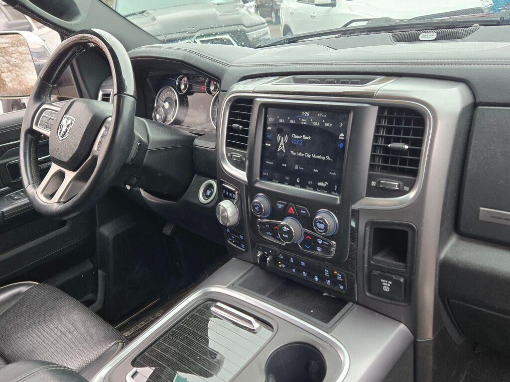2018 RAM 1500 Limited Crew Cab 4x4 6'4' Box