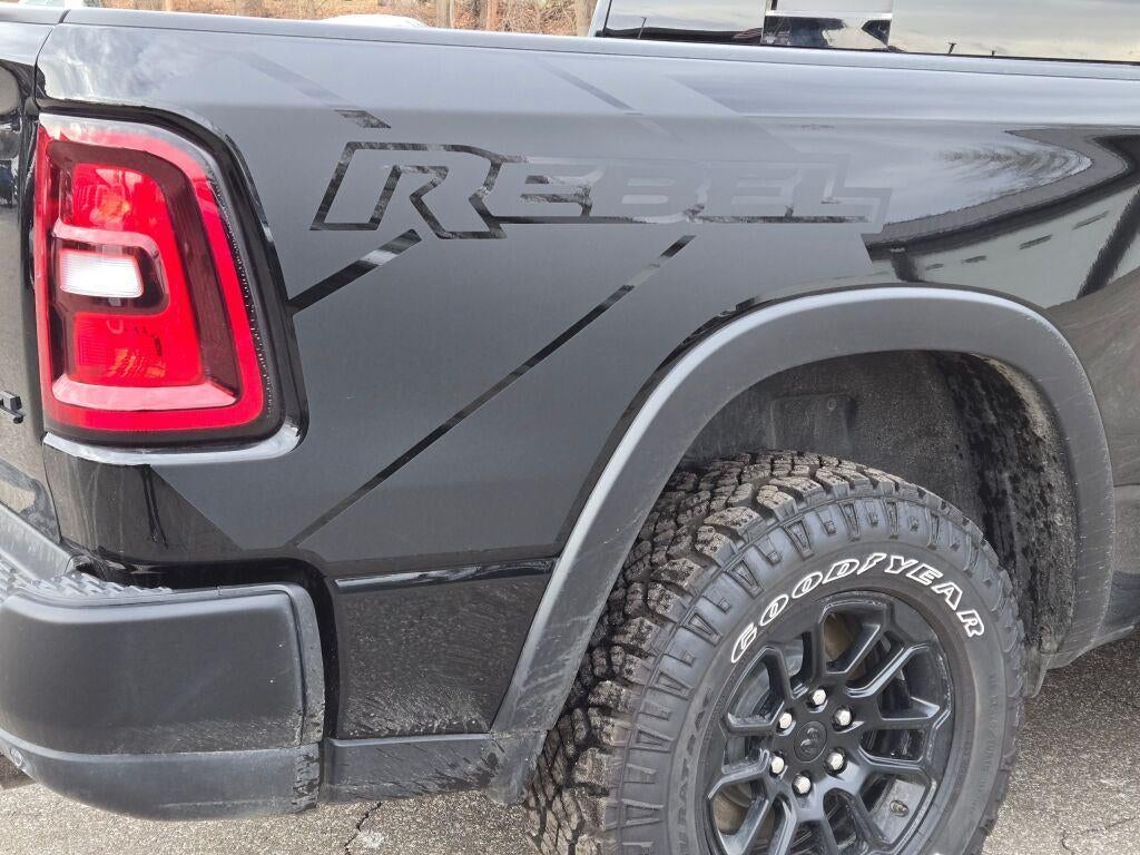 2025 RAM 1500 Rebel Crew Cab 4x4 5'7' Box