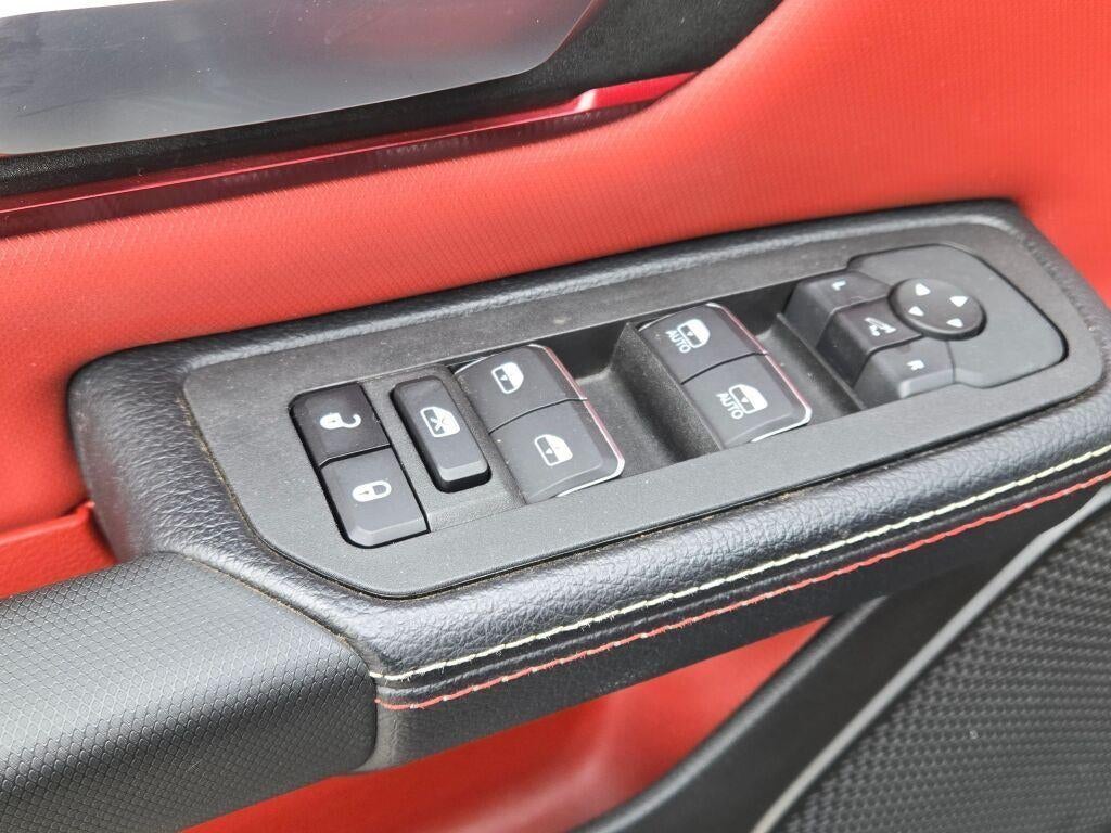 2025 RAM 1500 Rebel Crew Cab 4x4 5'7' Box