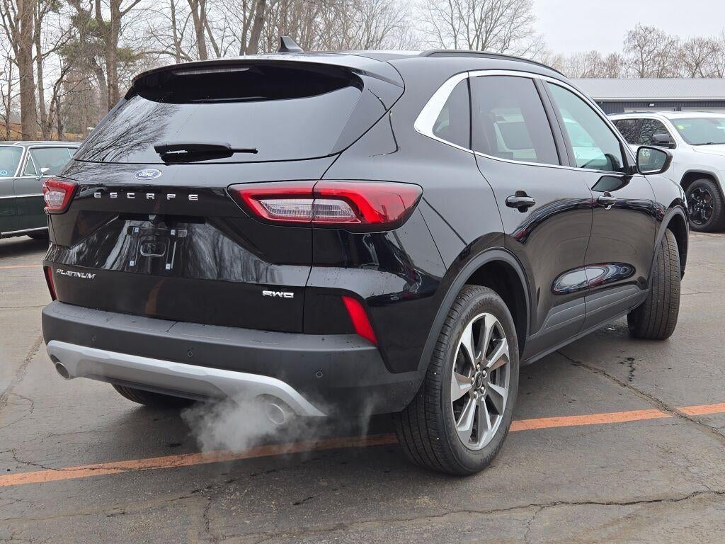 2025 Ford Escape Platinum