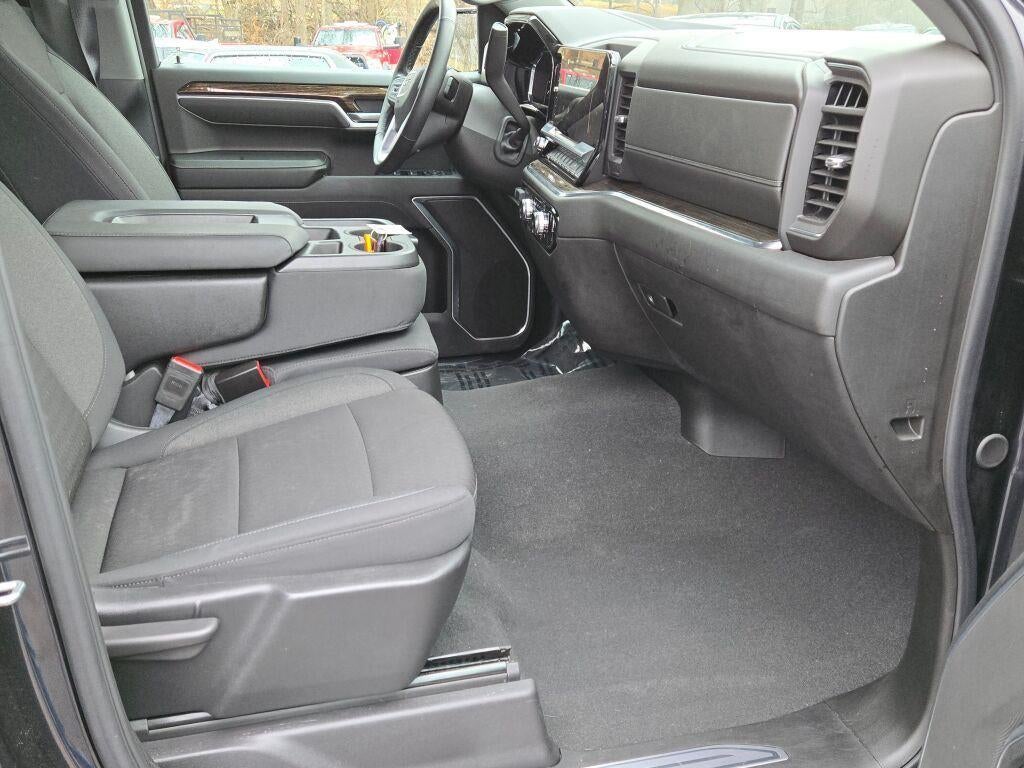 2025 GMC Sierra 1500 4WD Double Cab Standard Box Elevation with 3VL