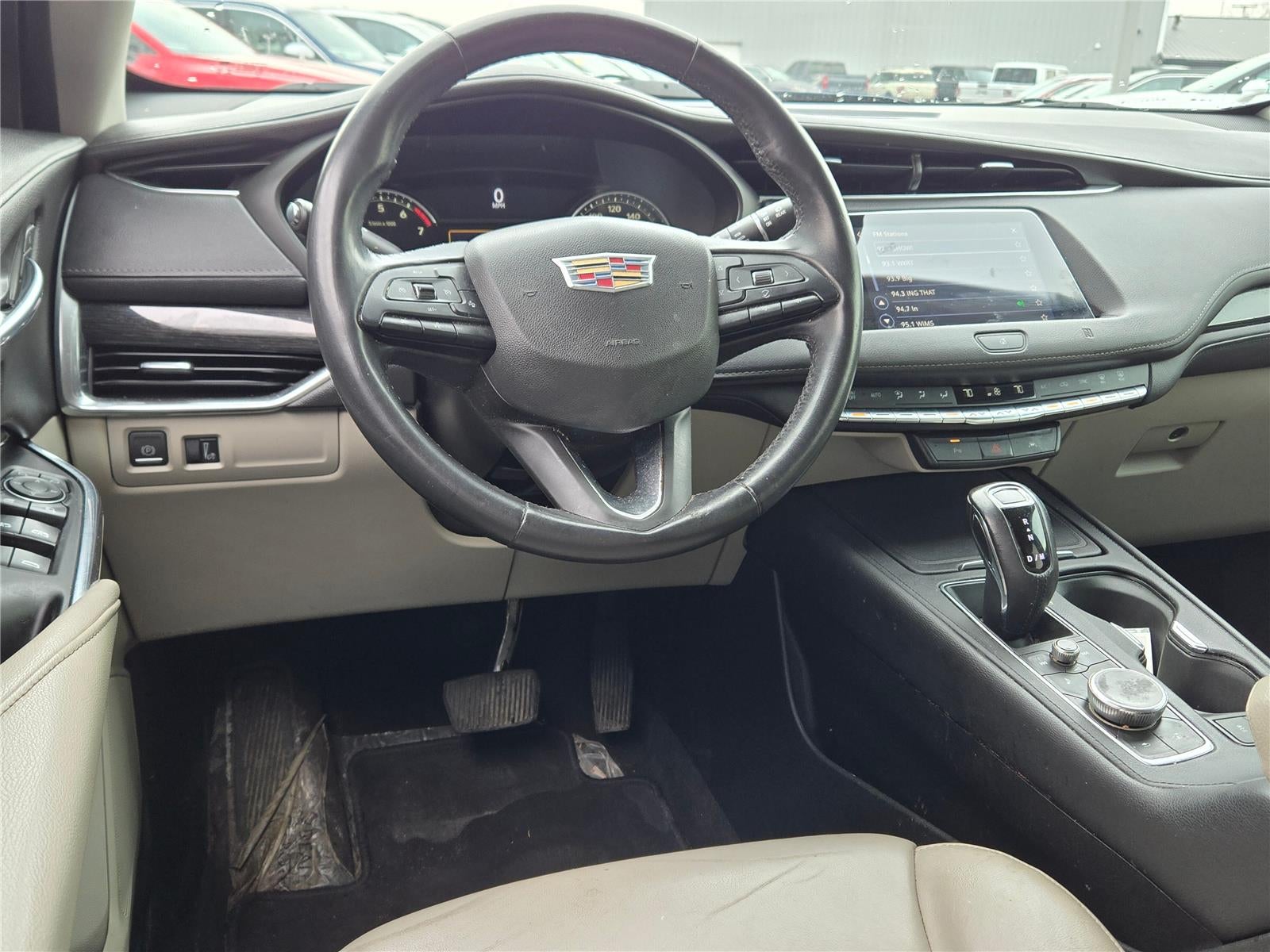 2019 Cadillac XT4 FWD Premium Luxury