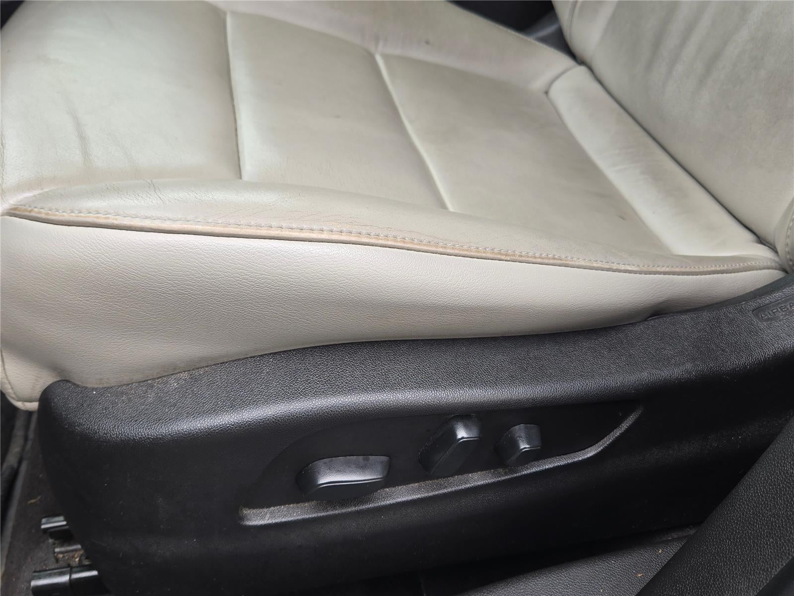 2019 Cadillac XT4 FWD Premium Luxury