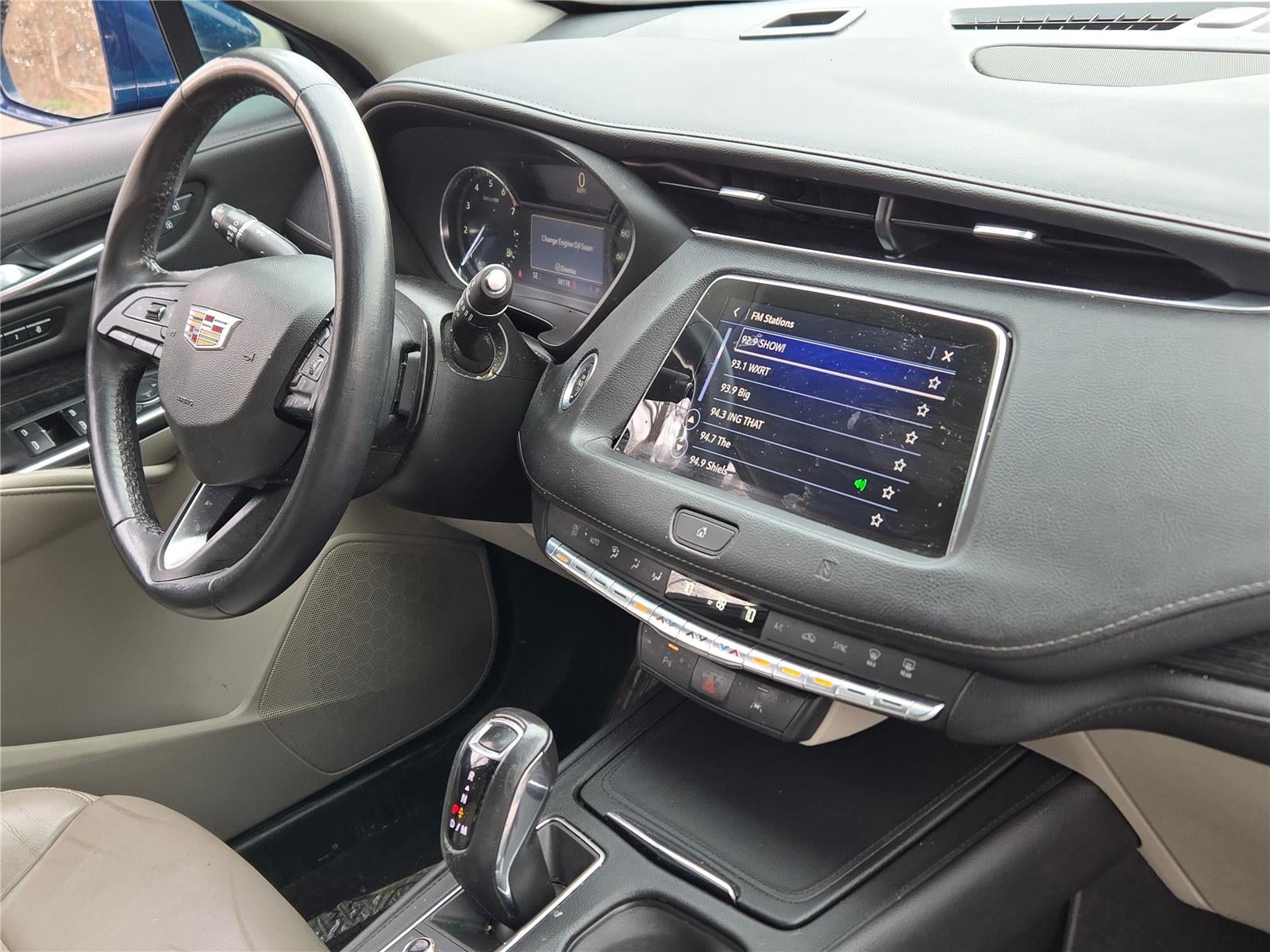 2019 Cadillac XT4 FWD Premium Luxury