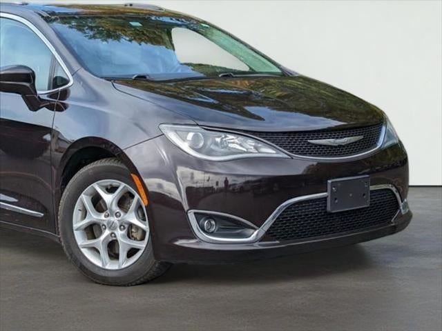 Used 2017 Chrysler Pacifica Touring-L Plus with VIN 2C4RC1EG9HR653258 for sale in La Porte, IN