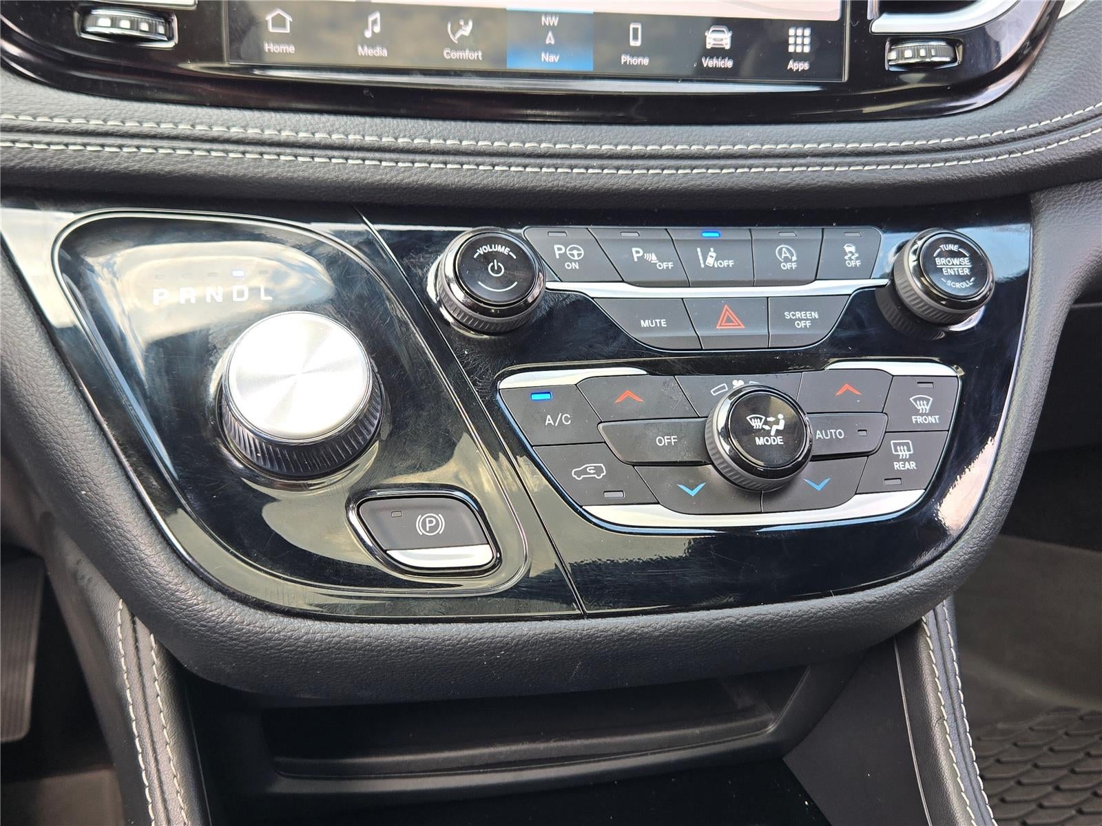 2024 Chrysler Pacifica Limited