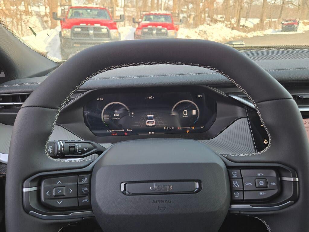 2026 Jeep Cherokee CHEROKEE LIMITED 4X4