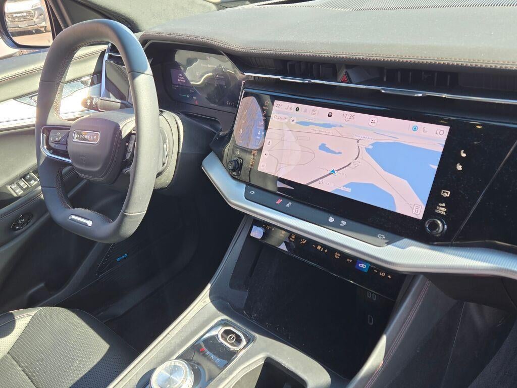 2024 Jeep Wagoneer S Launch Edition