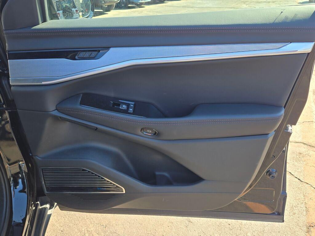 2024 Jeep Wagoneer S Launch Edition