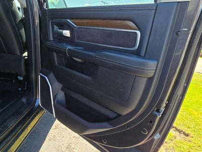 2024 RAM 2500 Laramie Crew Cab 4x4 6'4' Box