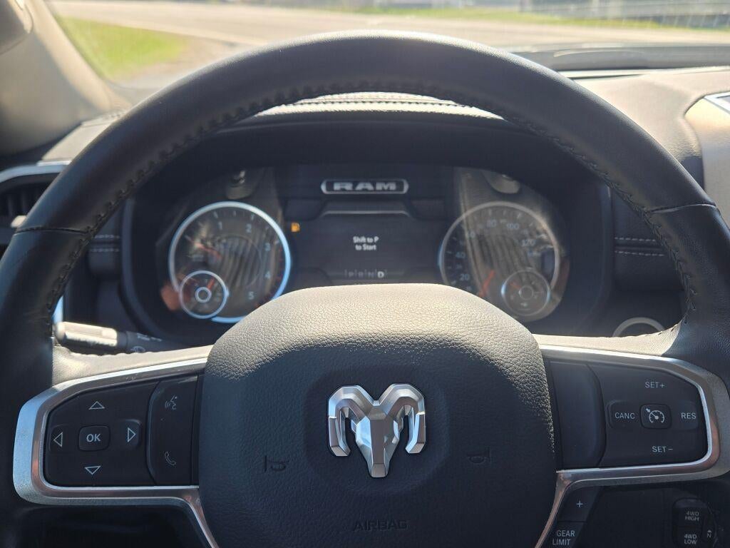 2024 RAM 2500 Laramie Crew Cab 4x4 6'4' Box