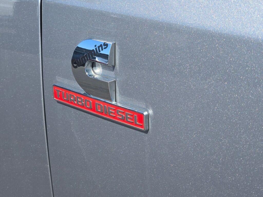 2024 RAM 2500 Laramie Crew Cab 4x4 6'4' Box