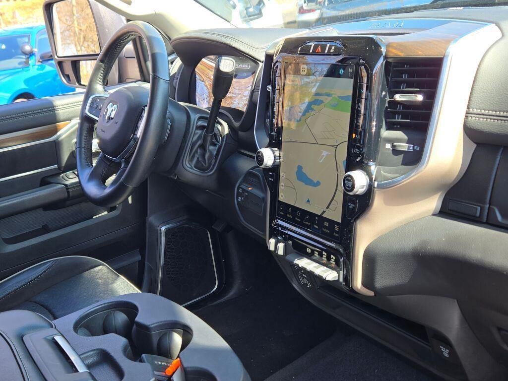 2024 RAM 2500 Laramie Crew Cab 4x4 6'4' Box