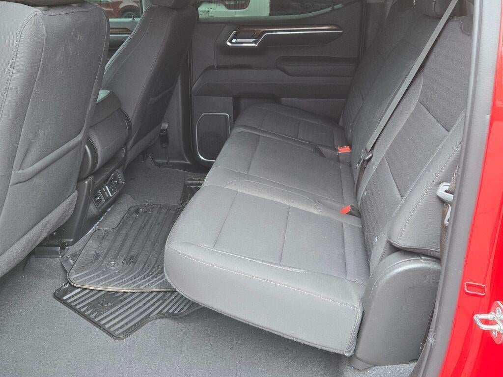 2023 Chevrolet Silverado 1500 4WD Crew Cab Short Bed LT with 2FL