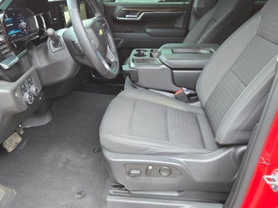 2023 Chevrolet Silverado 1500 4WD Crew Cab Short Bed LT with 2FL