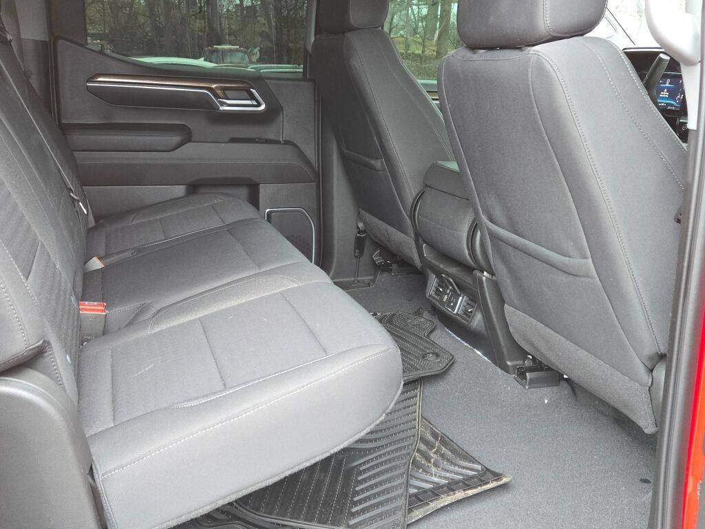 2023 Chevrolet Silverado 1500 4WD Crew Cab Short Bed LT with 2FL