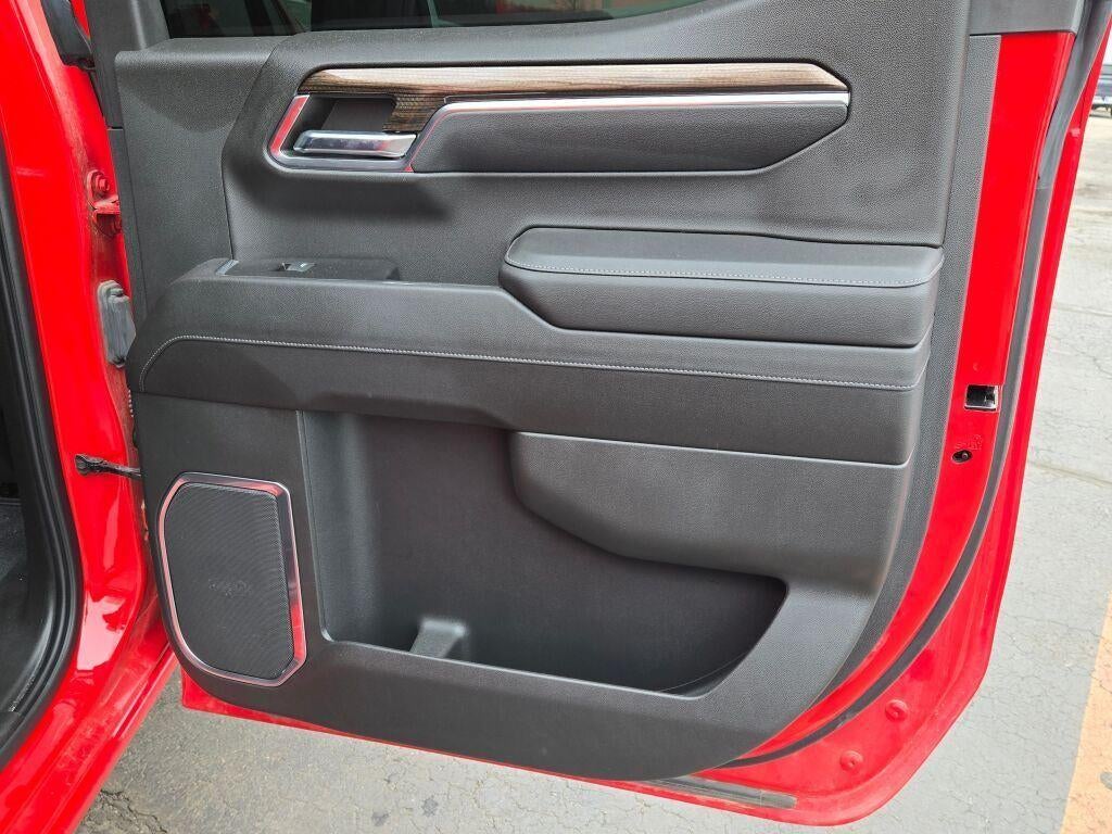 2023 Chevrolet Silverado 1500 4WD Crew Cab Short Bed LT with 2FL