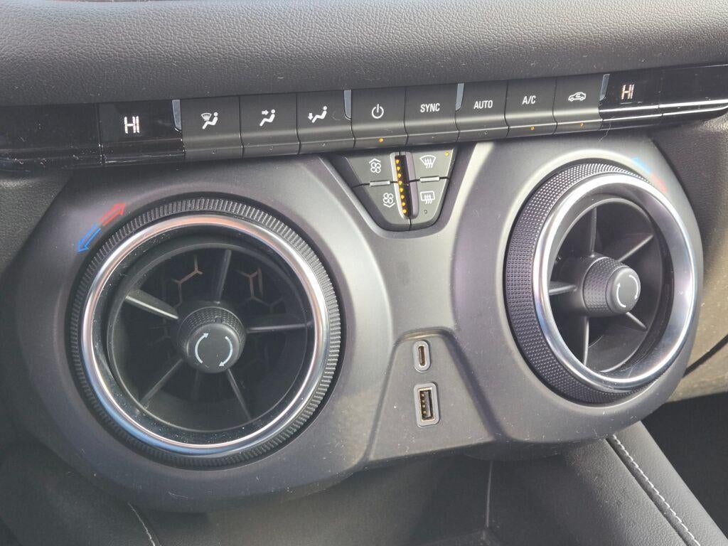 2023 Chevrolet Blazer AWD 2LT