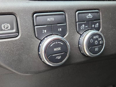 2024 GMC Sierra 1500 4WD Crew Cab Short Box Elevation with 3VL