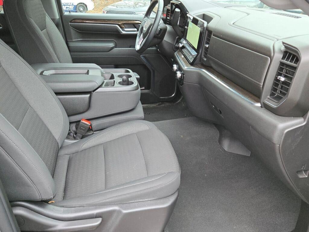 2024 GMC Sierra 1500 4WD Crew Cab Short Box Elevation with 3VL