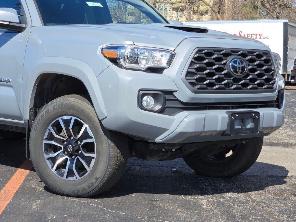 2021 Toyota Tacoma TRD Sport