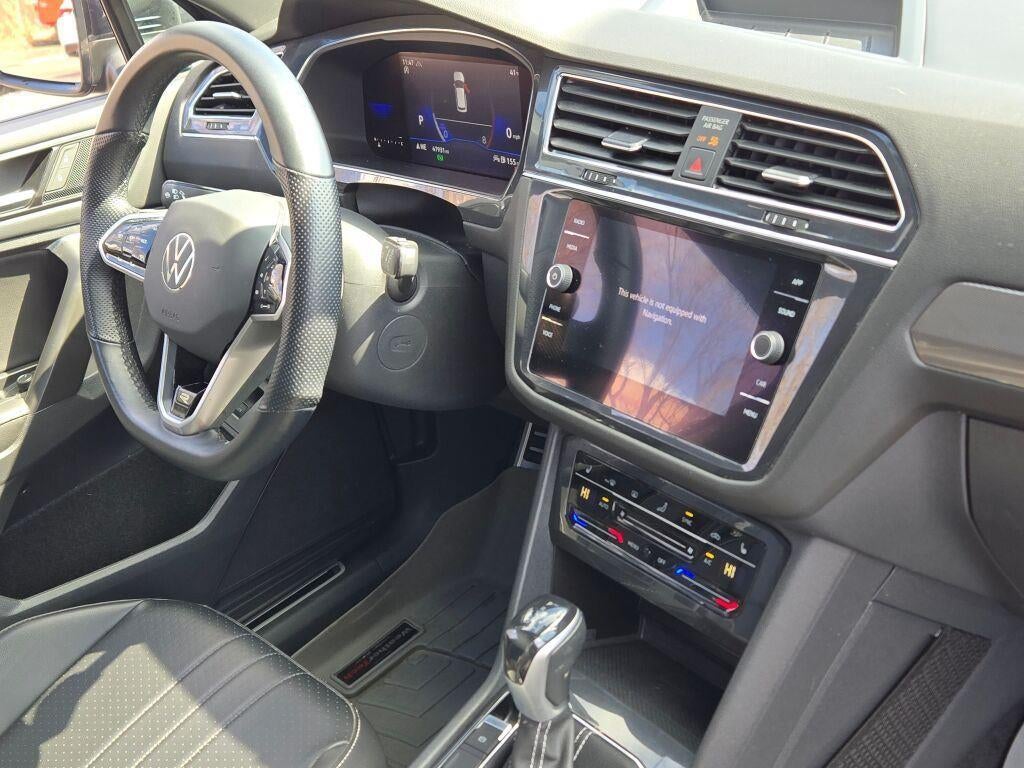 2022 Volkswagen Tiguan 2.0T SE R-Line Black