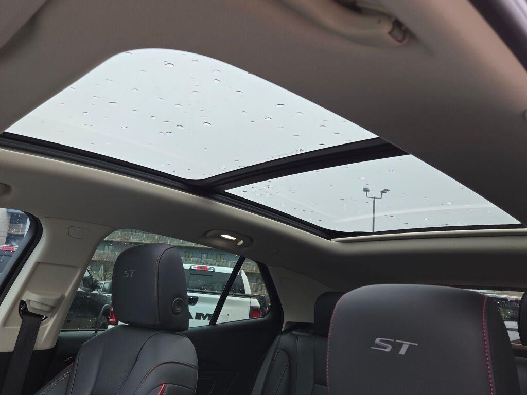 2023 Buick Envision Essence AWD