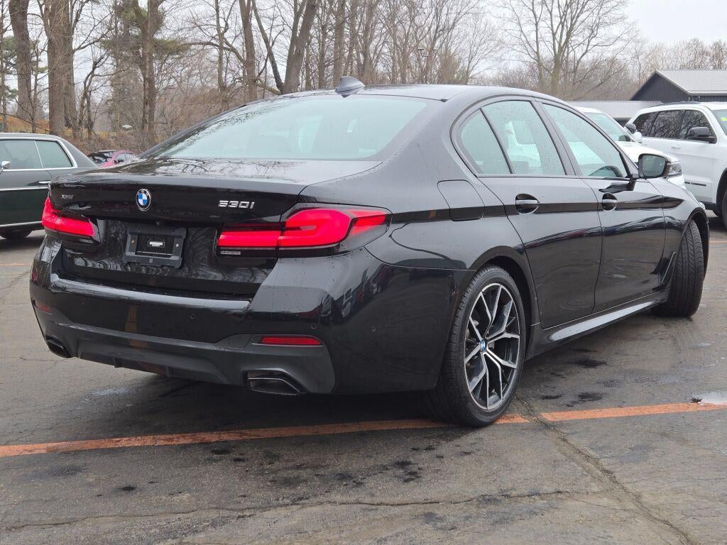 2022 BMW 530 i xDrive