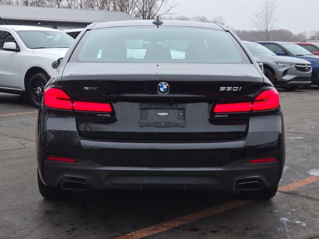2022 BMW 530 i xDrive