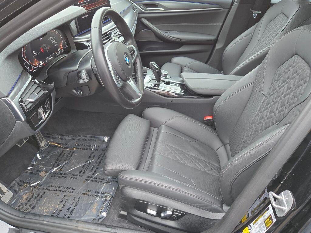 2022 BMW 530 i xDrive