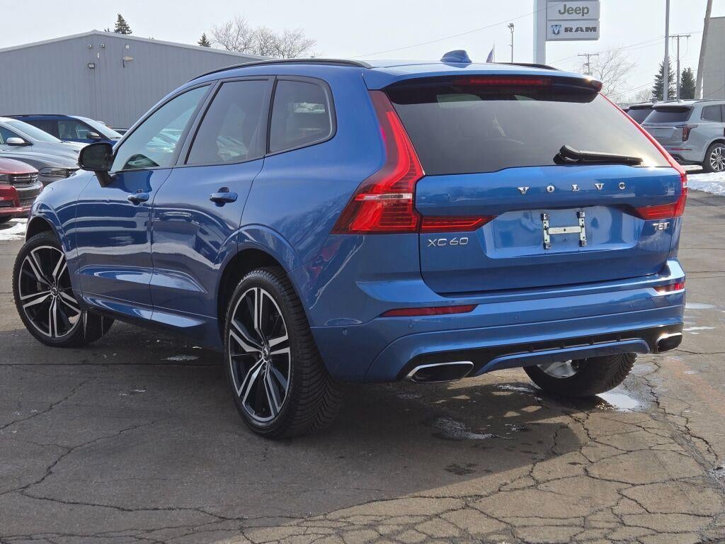 2020 Volvo XC60 T5 R-Design