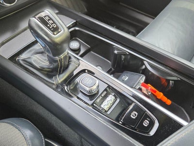 2020 Volvo XC60 T5 R-Design